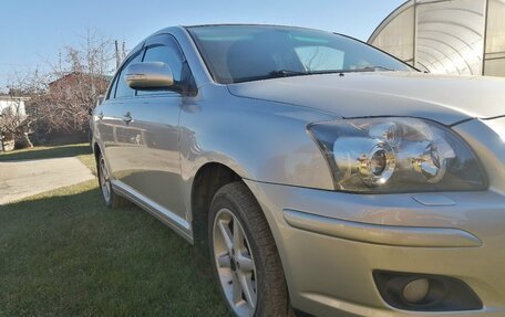 Toyota Avensis III рестайлинг, 2007 год, 1 060 000 рублей, 30 фотография