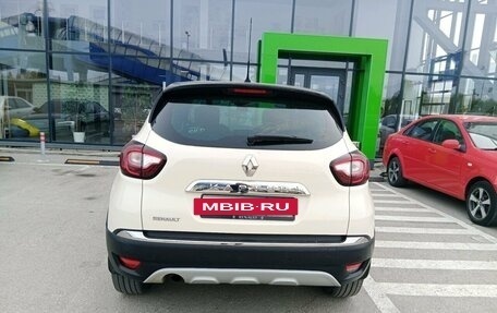 Renault Kaptur I рестайлинг, 2019 год, 1 185 000 рублей, 3 фотография