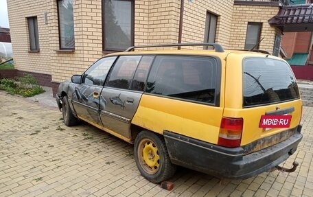 Opel Omega A, 1992 год, 65 000 рублей, 4 фотография