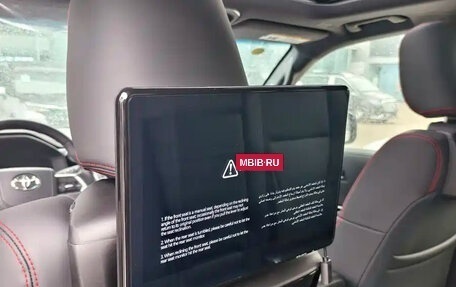 Toyota Land Cruiser, 2026 год, 14 980 777 рублей, 10 фотография