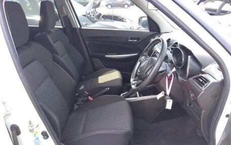Suzuki Swift V, 2016 год, 987 000 рублей, 13 фотография