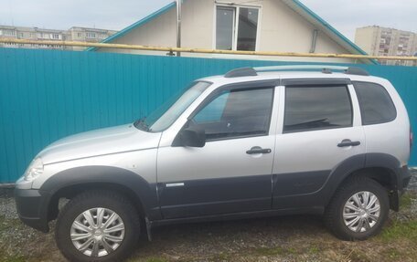 Chevrolet Niva I рестайлинг, 2011 год, 360 000 рублей, 4 фотография