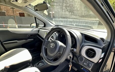 Toyota Vitz, 2012 год, 590 000 рублей, 13 фотография