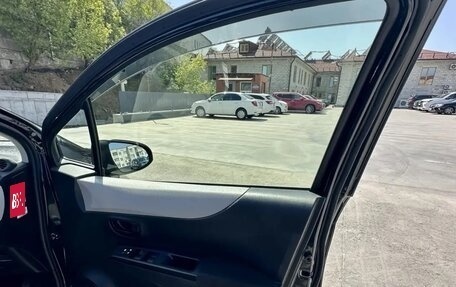 Toyota Vitz, 2012 год, 590 000 рублей, 21 фотография