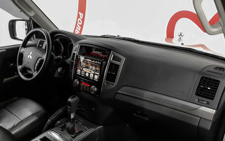 Mitsubishi Pajero IV, 2021 год, 4 650 000 рублей, 9 фотография