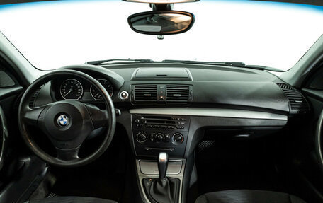 BMW 1 серия, 2011 год, 890 000 рублей, 13 фотография