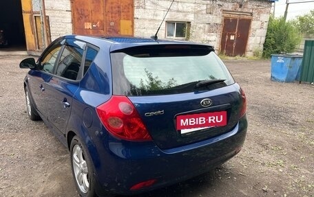 KIA cee'd I рестайлинг, 2009 год, 735 000 рублей, 3 фотография