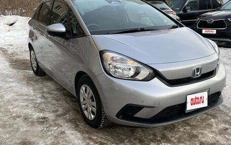 Honda Fit, 2021 год, 1 390 000 рублей, 2 фотография