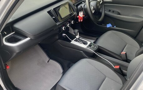 Honda Fit, 2021 год, 1 390 000 рублей, 9 фотография