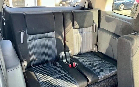 Toyota ISis I, 2016 год, 959 222 рублей, 16 фотография
