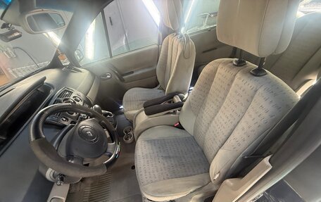 Renault Scenic III, 2004 год, 380 000 рублей, 17 фотография