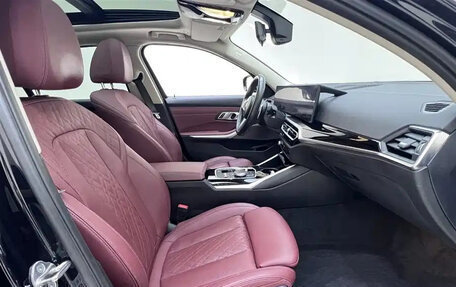BMW 3 серия, 2023 год, 2 992 732 рублей, 18 фотография