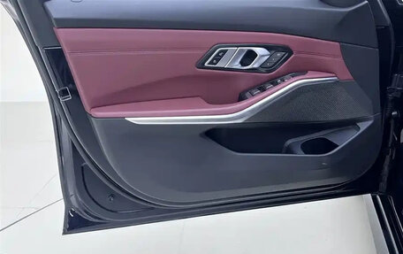 BMW 3 серия, 2023 год, 2 992 732 рублей, 15 фотография