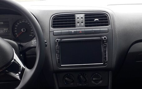 Volkswagen Polo VI (EU Market), 2015 год, 760 000 рублей, 1 фотография