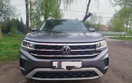 Volkswagen Teramont I, 2021 год, 4 200 000 рублей, 1 фотография