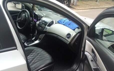 Chevrolet Cruze II, 2013 год, 670 000 рублей, 5 фотография