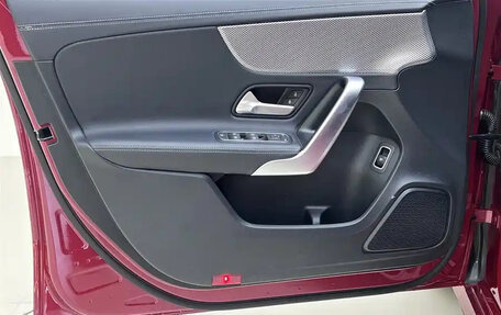 Mercedes-Benz A-Класс, 2021 год, 1 620 350 рублей, 13 фотография
