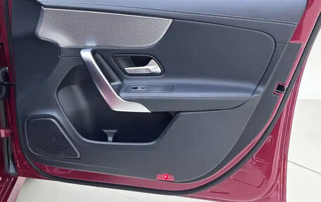 Mercedes-Benz A-Класс, 2021 год, 1 620 350 рублей, 17 фотография