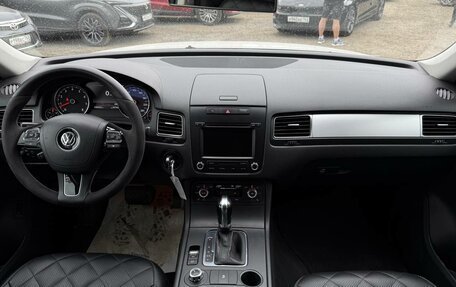 Volkswagen Touareg III, 2013 год, 2 025 000 рублей, 15 фотография
