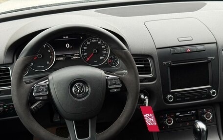 Volkswagen Touareg III, 2013 год, 2 025 000 рублей, 19 фотография