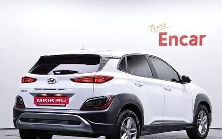 Hyundai Kona I, 2022 год, 1 550 000 рублей, 3 фотография