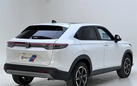 Honda Vezel, 2023 год, 1 826 420 рублей, 4 фотография
