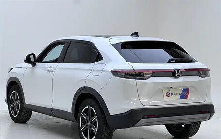 Honda Vezel, 2023 год, 1 826 420 рублей, 6 фотография