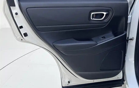 Honda Vezel, 2023 год, 1 826 420 рублей, 18 фотография