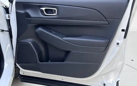 Honda Vezel, 2023 год, 1 826 420 рублей, 16 фотография