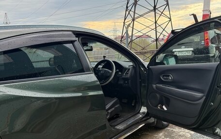 Honda Vezel, 2014 год, 1 290 000 рублей, 4 фотография