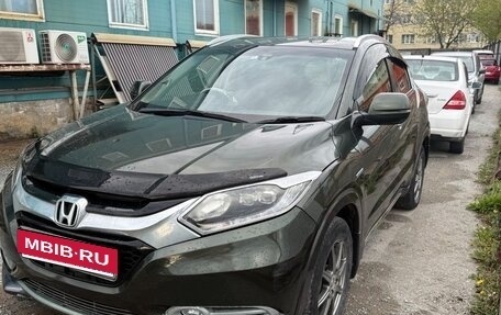 Honda Vezel, 2014 год, 1 290 000 рублей, 2 фотография