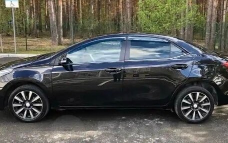 Toyota Corolla, 2013 год, 1 130 000 рублей, 5 фотография