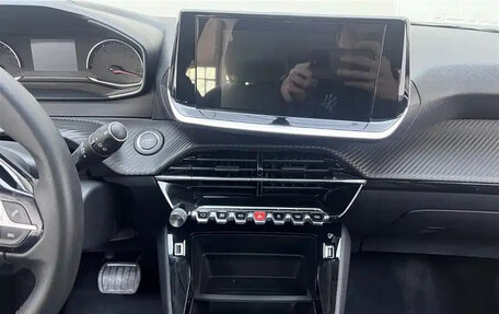 Peugeot 2008 II, 2021 год, 1 366 230 рублей, 9 фотография