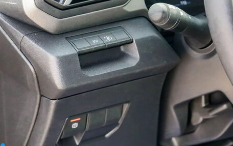 Renault Duster, 2026 год, 2 800 000 рублей, 14 фотография