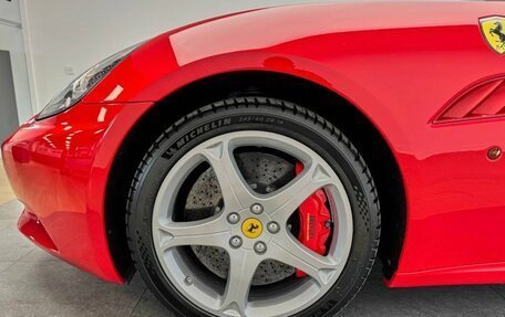 Ferrari California I рестайлинг, 2009 год, 10 500 000 рублей, 12 фотография