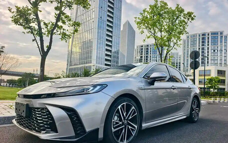Toyota Camry, 2025 год, 3 888 000 рублей, 1 фотография