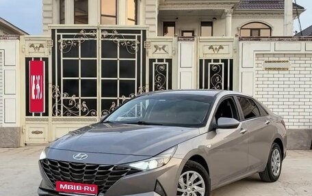 Hyundai Elantra, 2022 год, 1 490 000 рублей, 1 фотография