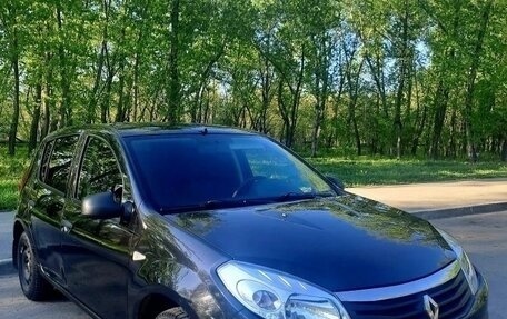 Renault Sandero I, 2014 год, 550 000 рублей, 1 фотография