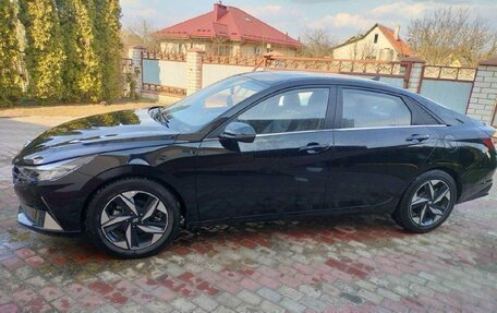 Hyundai Elantra, 2022 год, 1 700 000 рублей, 7 фотография