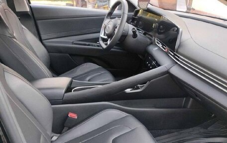 Hyundai Elantra, 2022 год, 1 700 000 рублей, 11 фотография