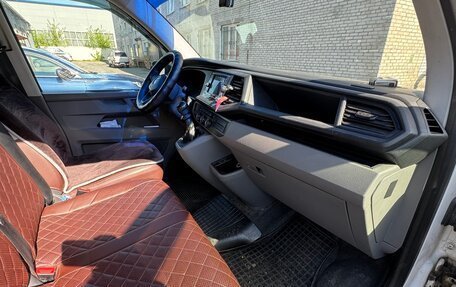 Volkswagen Transporter T6 рестайлинг, 2020 год, 2 500 000 рублей, 8 фотография