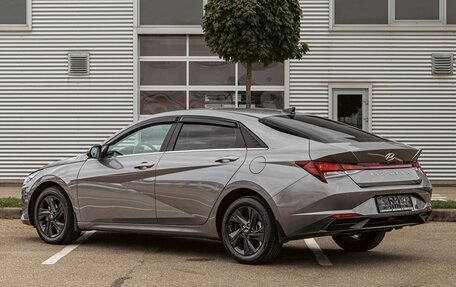 Hyundai Elantra, 2021 год, 1 625 000 рублей, 4 фотография