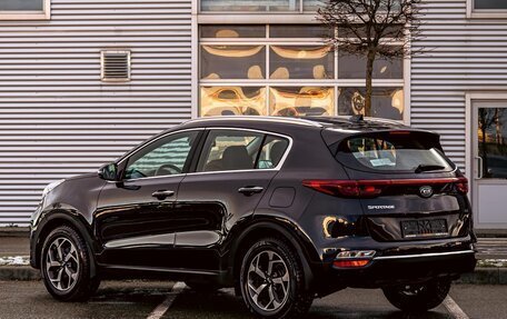 KIA Sportage IV рестайлинг, 2021 год, 1 955 000 рублей, 4 фотография