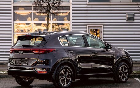 KIA Sportage IV рестайлинг, 2021 год, 1 955 000 рублей, 6 фотография