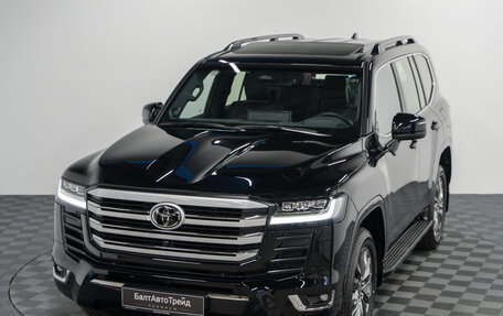 Toyota Land Cruiser, 2026 год, 16 670 000 рублей, 36 фотография