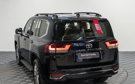 Toyota Land Cruiser, 2026 год, 16 670 000 рублей, 37 фотография