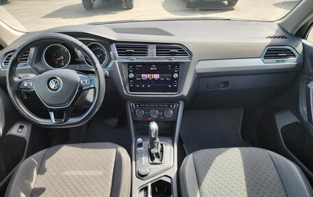 Volkswagen Tiguan II, 2020 год, 2 490 000 рублей, 12 фотография