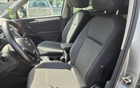 Volkswagen Tiguan II, 2020 год, 2 490 000 рублей, 11 фотография