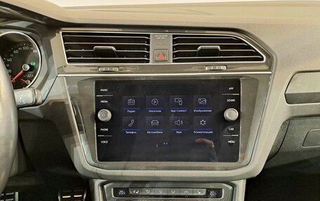 Volkswagen Tiguan II, 2019 год, 2 590 000 рублей, 11 фотография