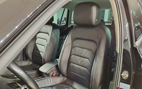 Volkswagen Tiguan II, 2019 год, 2 590 000 рублей, 13 фотография